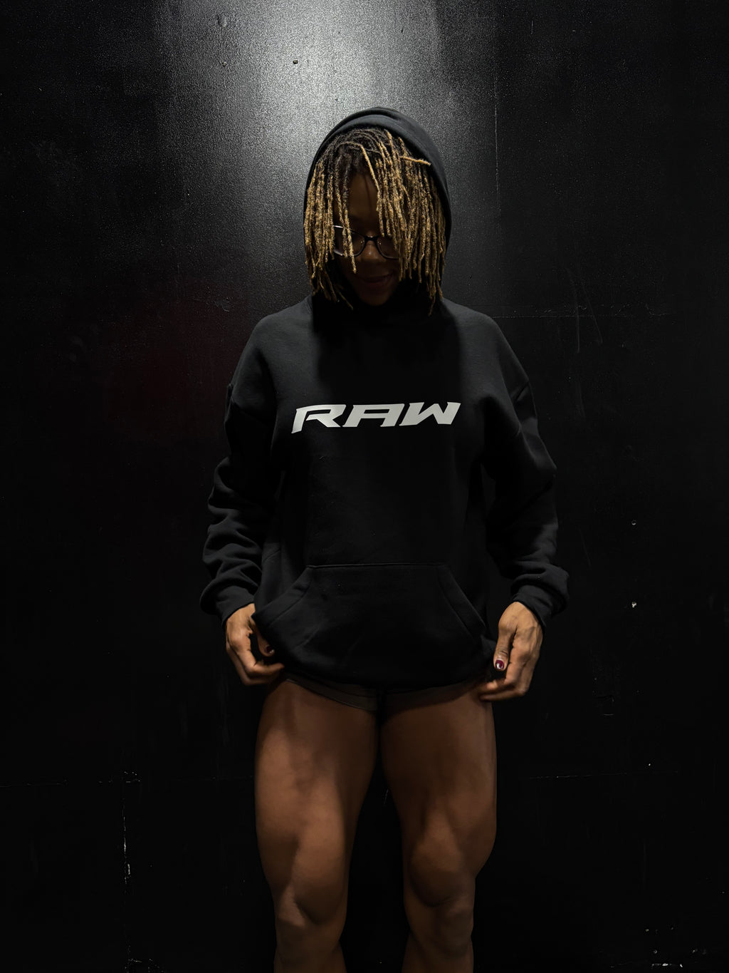SOLID RAW IMPACT HOODIE IN BLACK