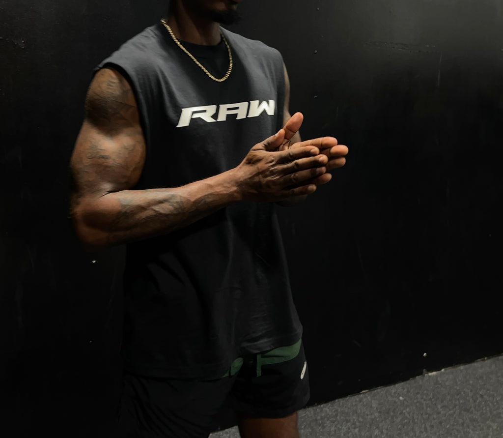 SOLID RAW IMPACT CUTOFF IN BLACK