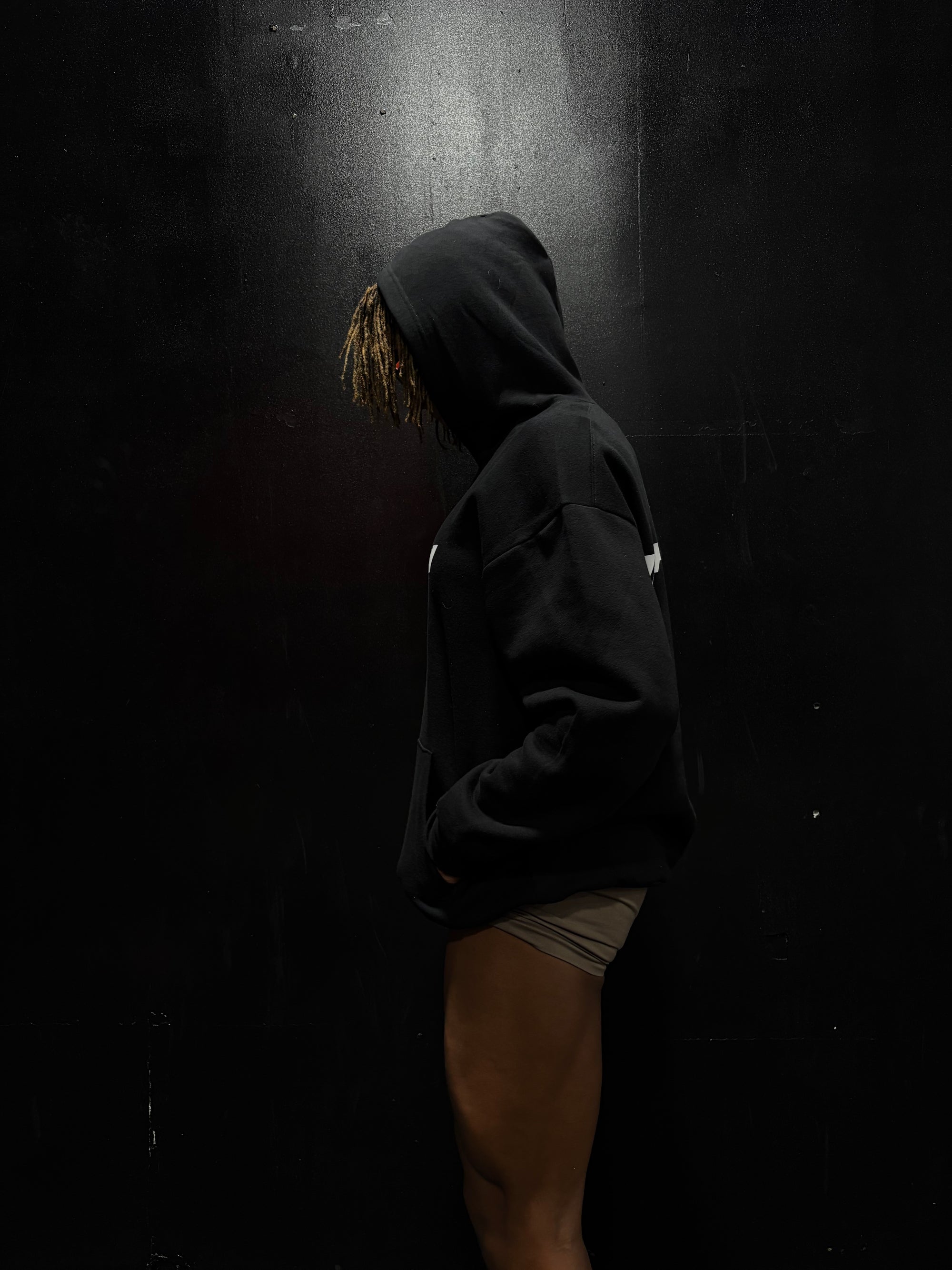 SOLID RAW IMPACT HOODIE IN BLACK